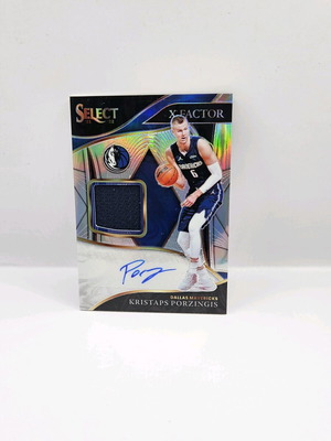 Panini Select Kristaps Porzingis game worn patch-autograph σαν καινούργιο