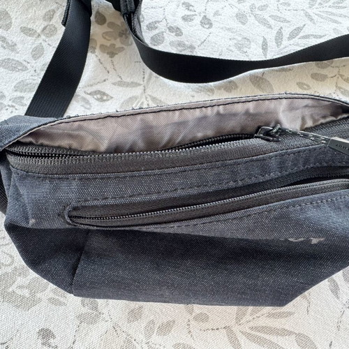 Mammut waist bag, grey, lightweight and practical