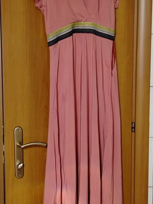 Madame Shou Shou dress medium used, colorful, zipper closure