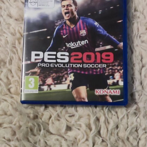PES2019 PS4 sports game