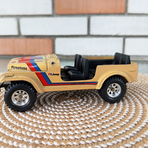 Jeep CJ-7 Bburago 1:24 diecast model with Firestone graphics