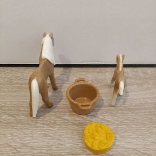 Playmobil Country Horse with Foal like new