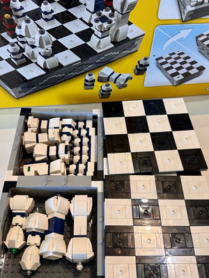 Lego 40174 Chess Set σαν καινούργιο, συλλεκτικό με αυθεντικό κουτί