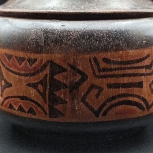 Wooden handmade bowl with lid like new