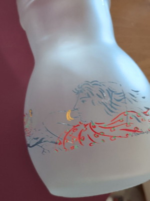 Glass pitcher and two glasses with Stathopoulos designs, like new