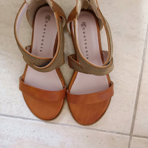 Leather sandals new, size 36