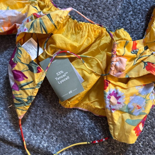 H&M Floral Puff Sleeve Crop Top new, multicolor yellow, size XS