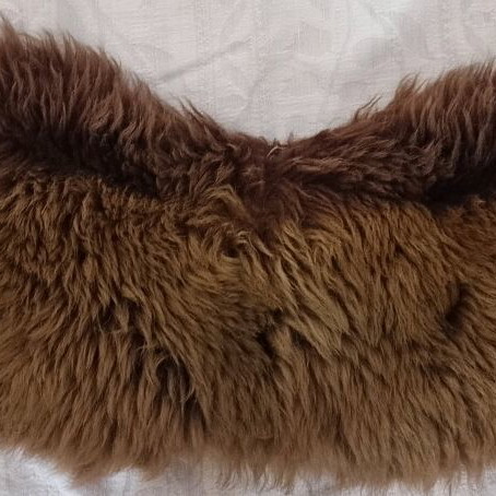 Leather collar and cuffs like new, brown with natural fur