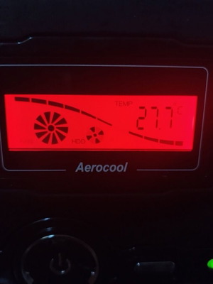 Desktop Aerocool M40 σαν καινούργιο, πλήρες σταθερό PC για γραφείο