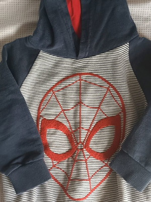 Spiderman hoodie sweatshirt for 3-4 years like new, grey