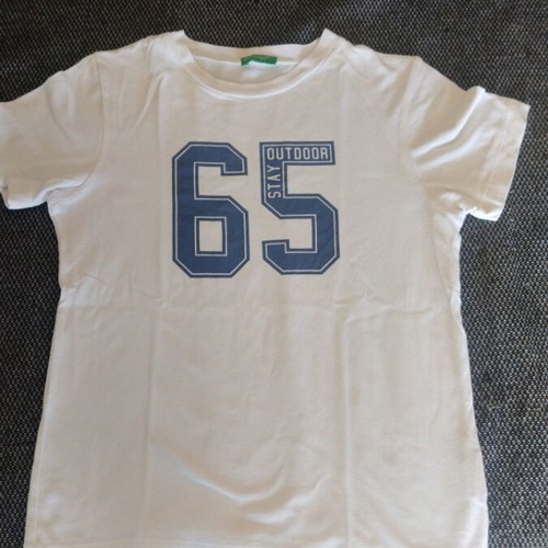 Benetton boys' T-shirt like new, cotton, size 6-7 years