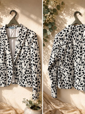 Elegant black and white blazer with butterfly print like new, size M