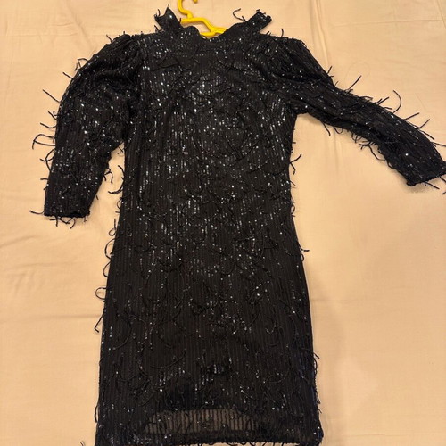 Nema dress with sequins like new