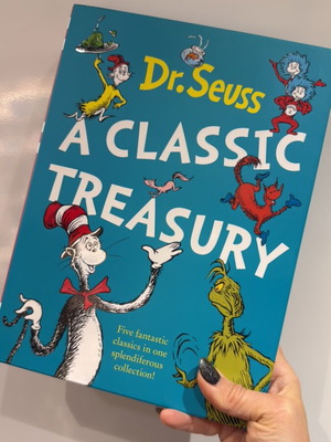 A Classic Treasury Dr Seuss new, 5 books in one