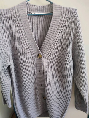 Knitted grey Zara cardigan like new, wide, long