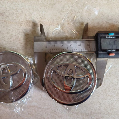 Toyota Auris 16'' wheel caps new, set of 4