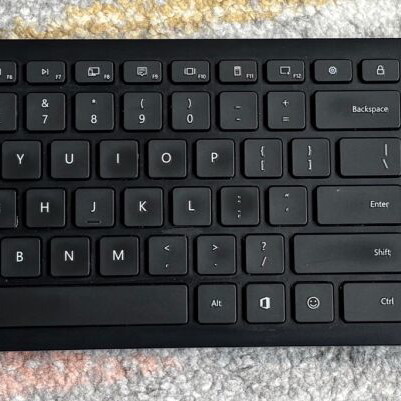 Microsoft Bluetooth Keyboard used with numpad and media keys