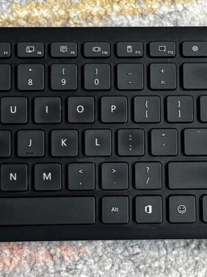 Microsoft Bluetooth Keyboard used with numpad and media keys