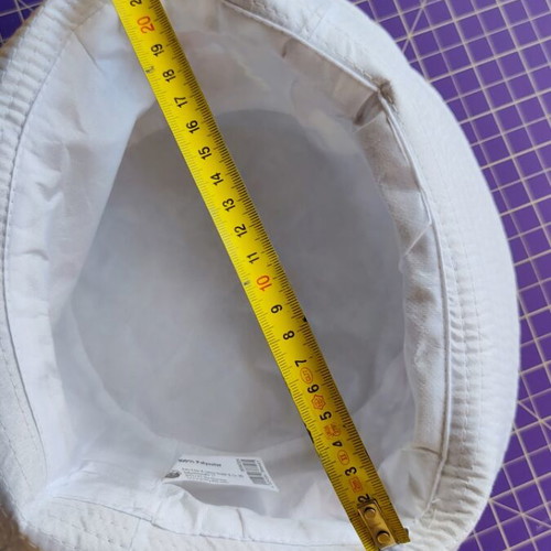 Bucket hat like new, white and multicolor, size S/M