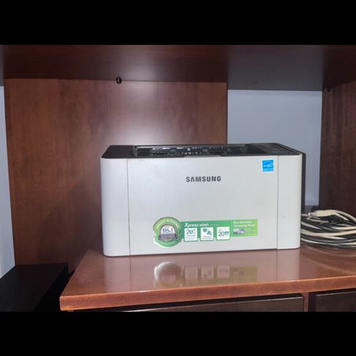 Complete computer-printer set like new with Dell 17" monitor