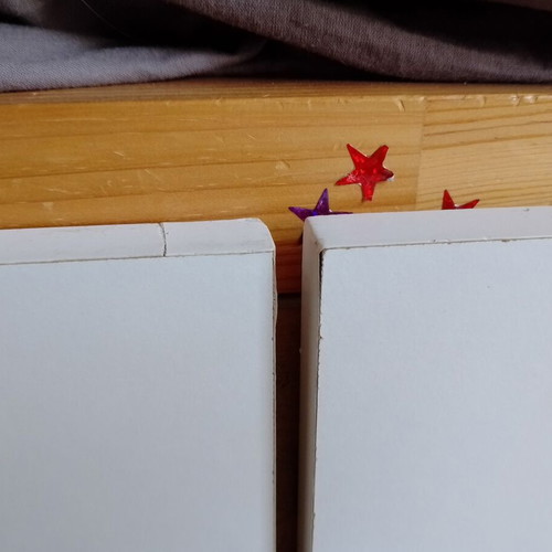 KURA bunk bed used with two large drawers and coconut fiber mattress
