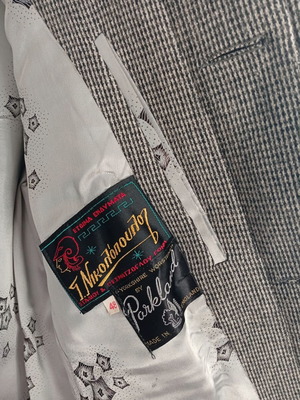 Wool coat gray like new, size L
