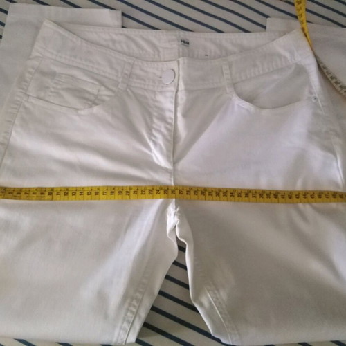 H&M white pants like new, slim straight fit
