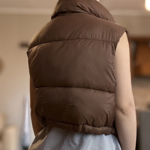 Stradivarius sleeveless jacket like new, spring and autumn, brown, XS
