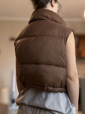Stradivarius sleeveless jacket like new, spring and autumn, brown, XS