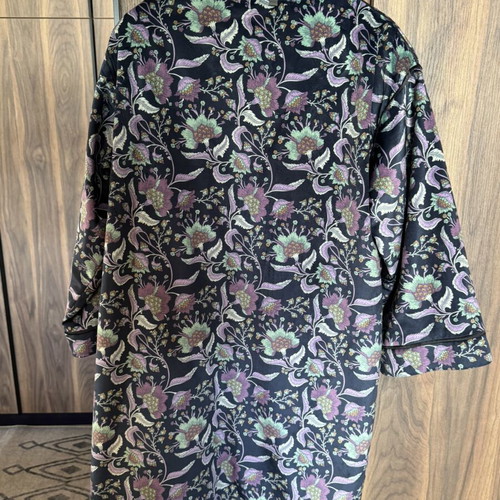 Attrattivo Long Floral Kimono new with tags, Parisian Collection