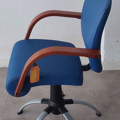 NEW Modern Chair for Boudoir for Hair Salons by GIORGIO VEZZOSI