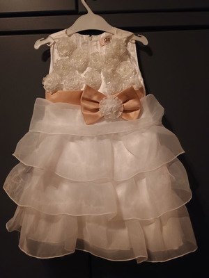 Bebe dress like new for 1-2 year old with roses for baptism or flower girl