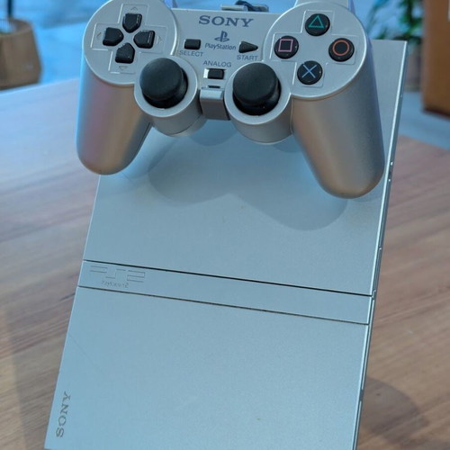 3D Printed Console and Controller Stand with Cable Management for PlayStation 2 Slim new