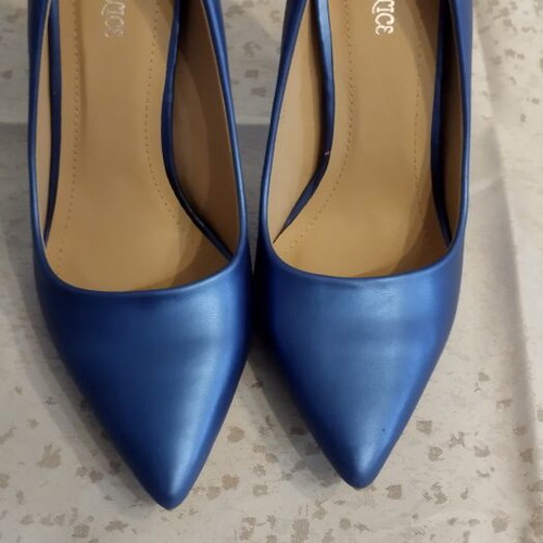 Elegant blue stiletto heels size 39 like new, 9 cm heel