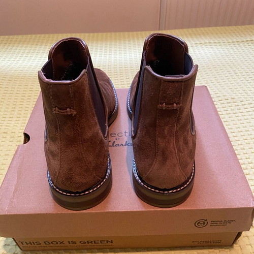 Clarks Jaxen Chelsea boots taupe suede new, size 41