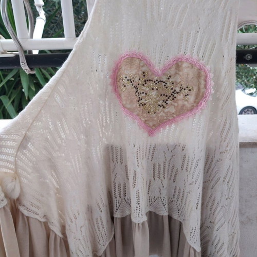 Princess girly dress like new with lace heart and strass