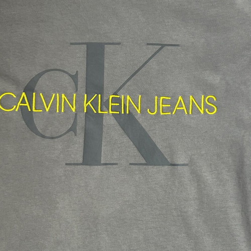 Calvin Klein Vegetable Dye Monogram Slim Tee like new, gray, L