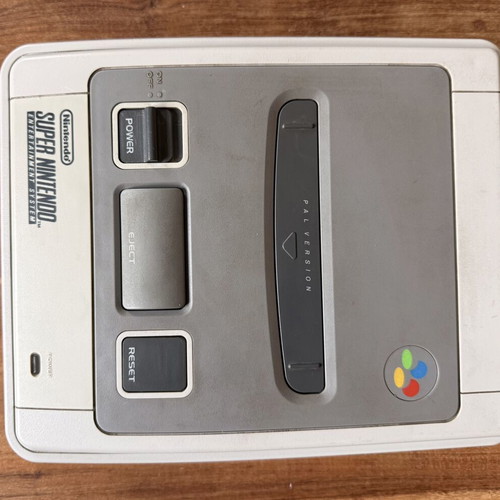 Super Nintendo console