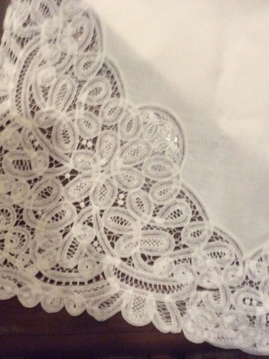 Κοφτό λινό τραπεζομάντηλο χειροποίητο σαν καινούργιο, δεκαετίας 1970