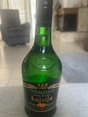 Takovo Rakija Kajsija new, Serbian apricot brandy 0.7L