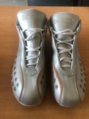 Branded men's athletic shoes used size 41