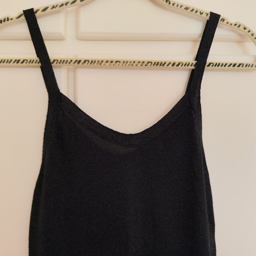 Julia Bergovich black sleeveless knit top with silver thread XL