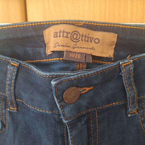 Attrattivo bell-bottom jeans S/M blue like new