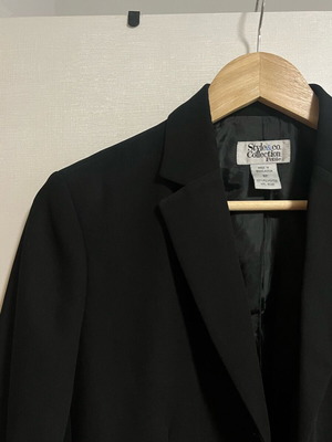 Black blazer like new