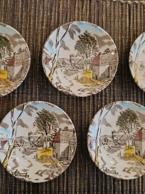W.H. Grindley Sunday Morning bowls set of 5 like new