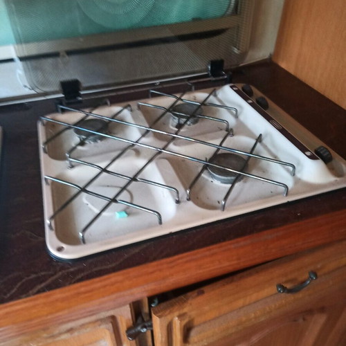 Hobby Prestige 5-Meter Caravan with Double Bed and Chemical Toilet