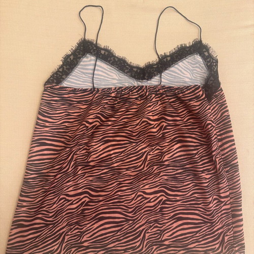 Pull & Bear blouse like new, size L, black