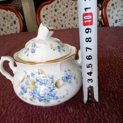 Vintage sugar container Thun Czechoslovakia