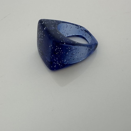 Acrylic ring new blue, suitable for the beach