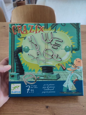 Crazix puzzle game by Djeco like new